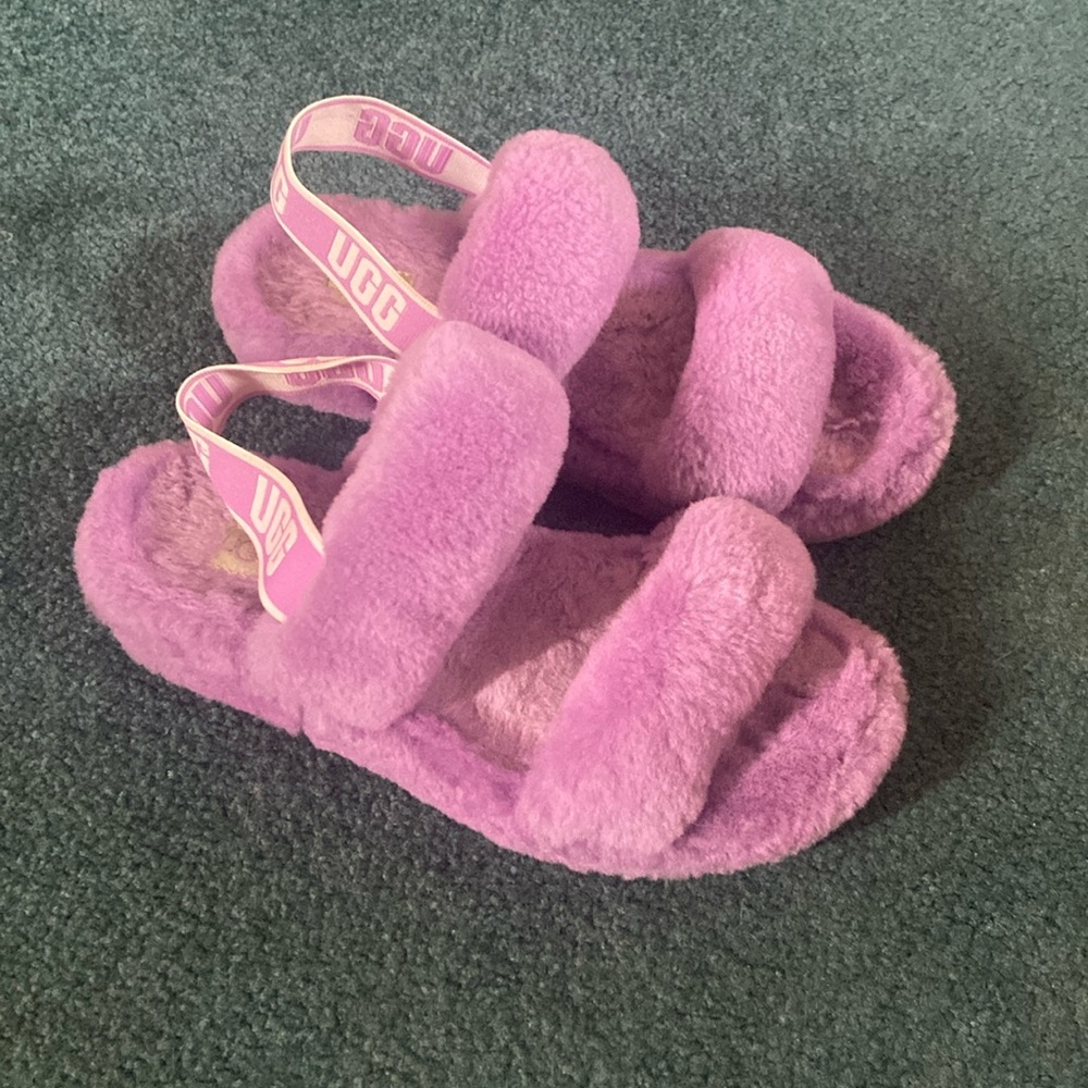 Authentic Ugg Slides Sz 9 Worn But In Great Shape - image 1